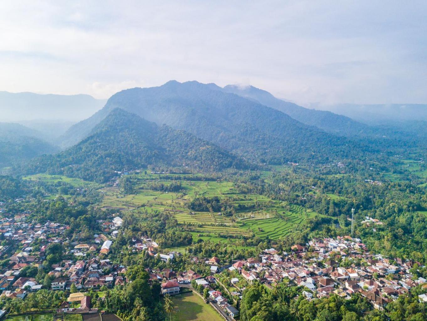 Pemandangan Desa Bulu Hadik 1